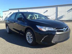 2015 TOYOTA CAMRY FOR RENT BY OWNER - $360
